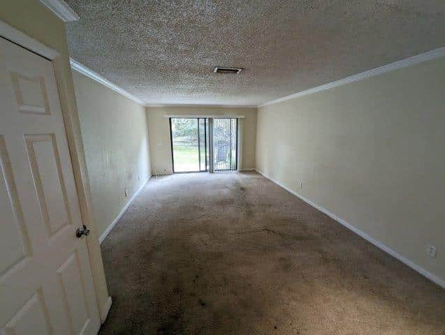Condominium for sale in 32207 Jacksonville Florida Living Room